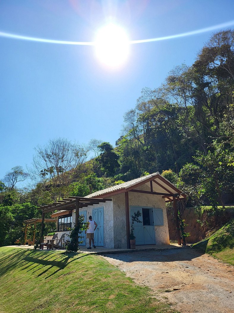 Aluguel luxo casa Membeca Petrópolis Paraíba do Sul RJ