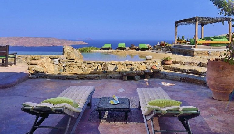 Greec house for rent