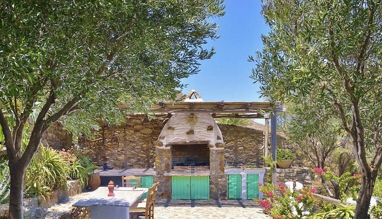 Greec house for rent