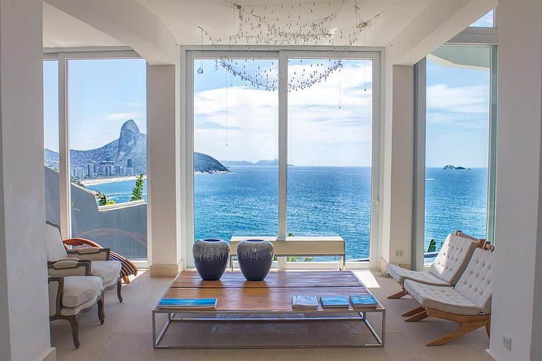 "Villa per vacanze con vista mare a Joá, Rio de Janeiro"