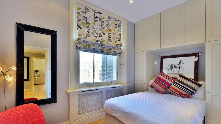 Onslow Apartment | South Kensington | LDN501