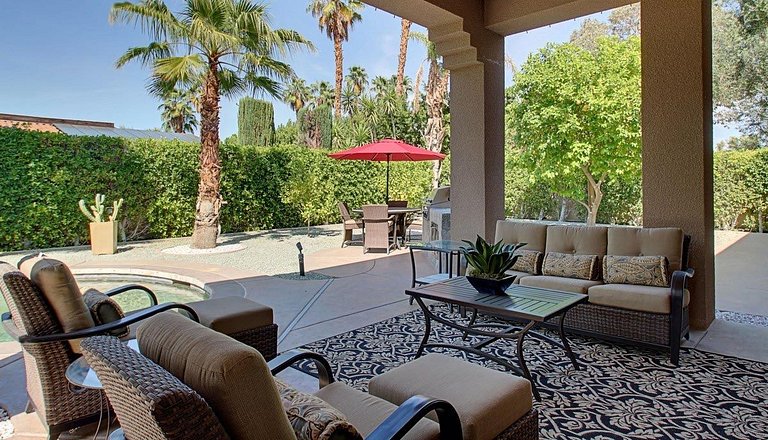 Villa Utopia | EUA329