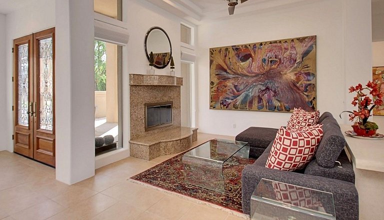 Villa Utopia | EUA329