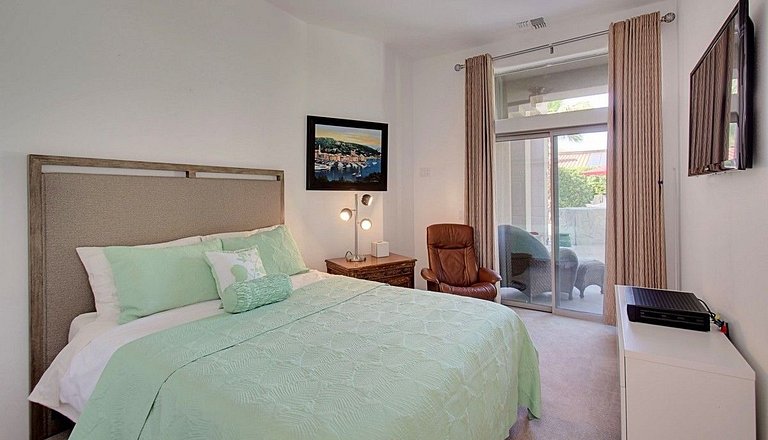 Villa Utopia | EUA329