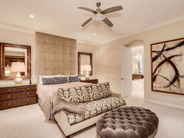 Villa White | EUA330