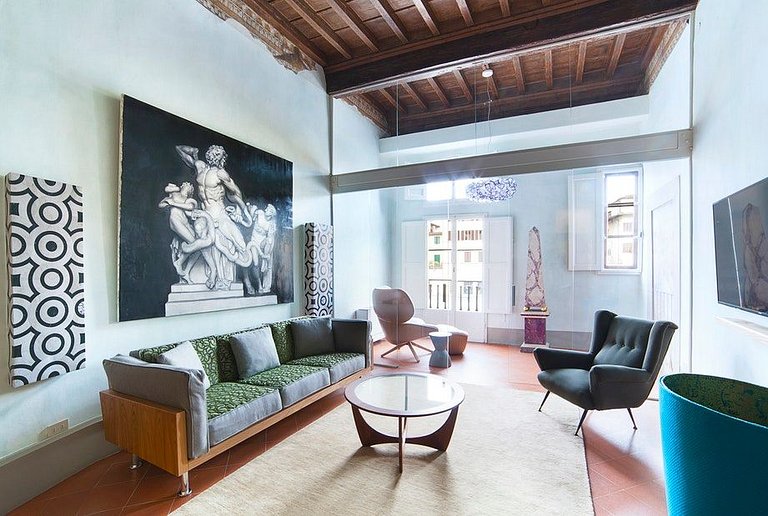 ITA709 | Apartment Croce