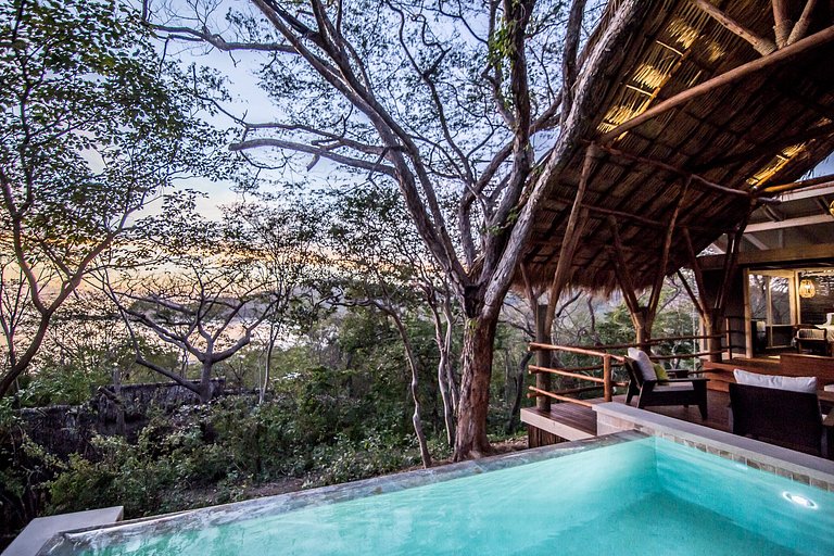 Morgan's Rock | Nicaragua