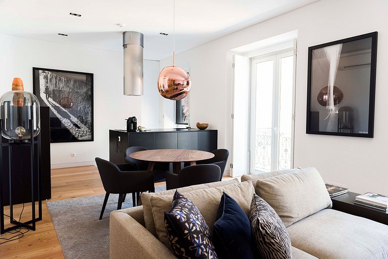 Flora Chiado Apartments | LIS201