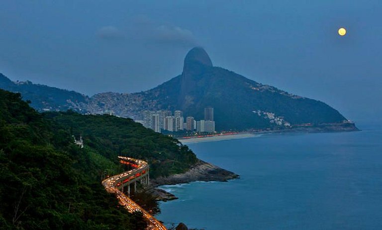 Villa de vacances avec vue sur la mer à Joá, Rio de Janeiro
