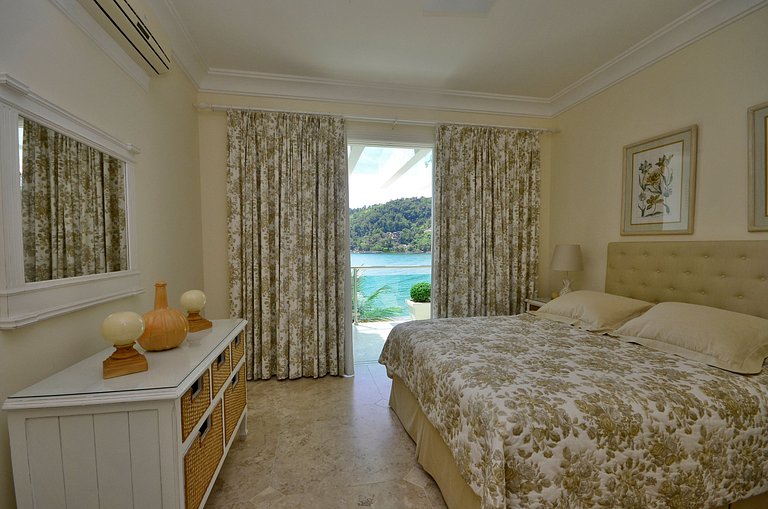 Rental Villa Angra dos Reis RJ Brazil