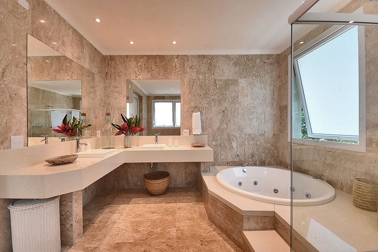 Vacation Rental Villa in Angra dos Reis RJ Brazil