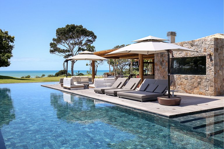 Maison de luxe saisonnière front de mer Trancoso Bahia