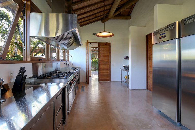 Luxus-Ferienhaus direkt am Meer in Trancoso, Bahia