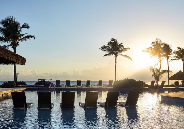 Vacation Rental Villa in Praia Guajiru Ceara Brazil