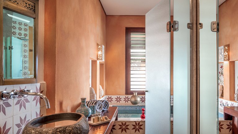 Zorah Beach Suite | CEA105