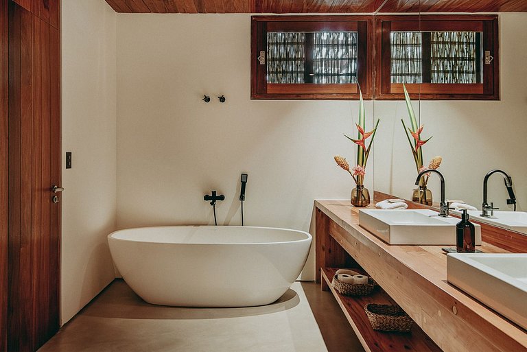 Vila Barracuda The Corner Suite | BAH044