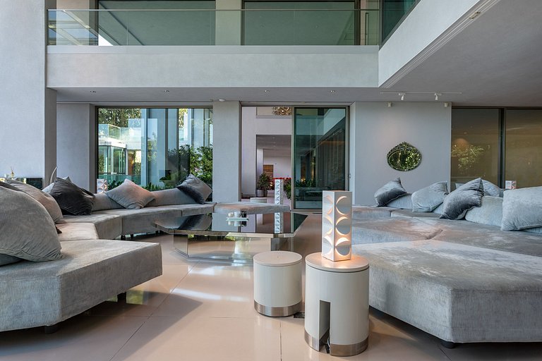 Botanical Garden Mansion | Rio de Janeiro (RIO166)