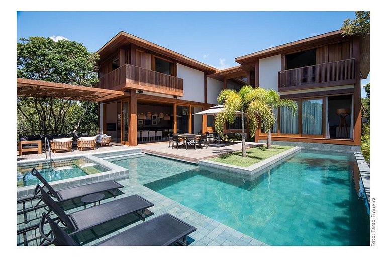 Vacation Rental Villa in Praia do Forte Bahia