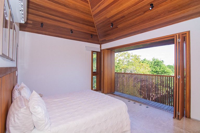 Vacation Rental Villa in Praia do Forte Bahia