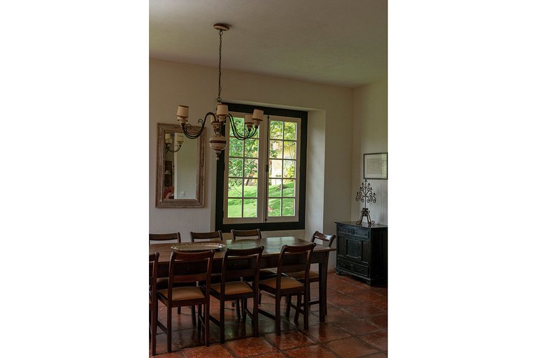 Haus aus Stein | MG113