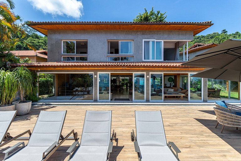 Vacation Rental Villa in Angra dos Reis Brazil