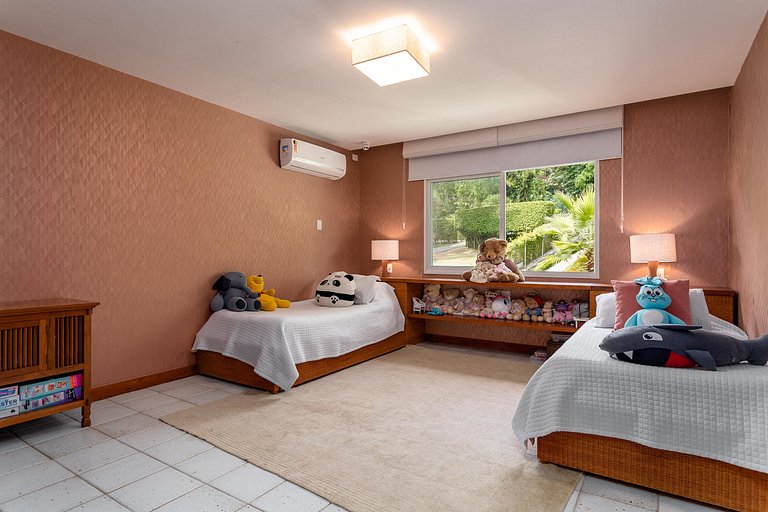 Vacation Rental Villa in Angra dos Reis Brazil