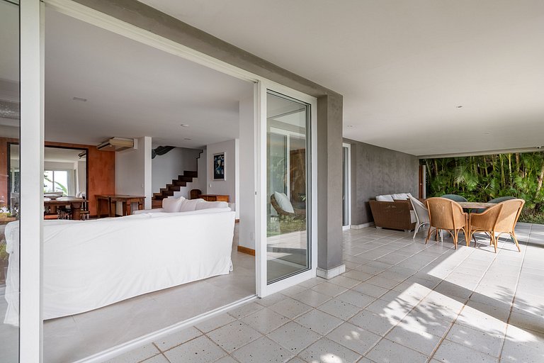 Vacation Rental Villa in Angra dos Reis Brazil