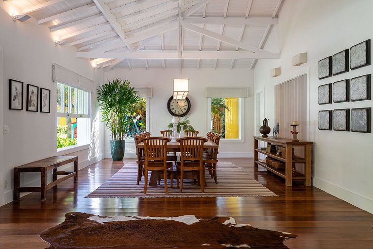 Casa luxo em Secretário para Aluguel de Temporada