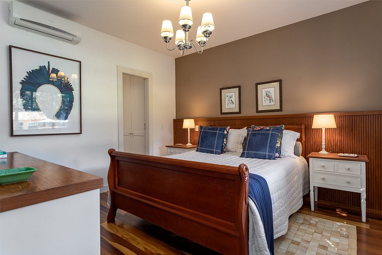 Casa luxo em Secretário para Aluguel de Temporada