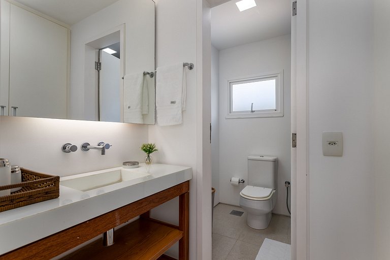 Luxury Apartment for Vacation Rental Angra dos Reis Brazil