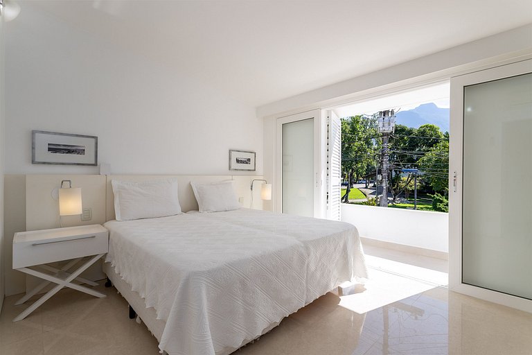 Luxury Apartment for Vacation Rental Angra dos Reis Brazil