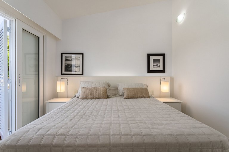 Luxury Apartment for Vacation Rental Angra dos Reis Brazil