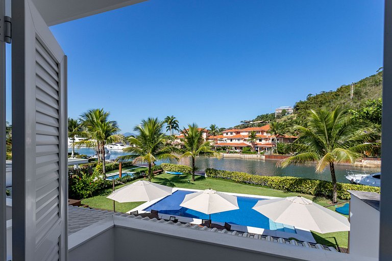 Luxury Apartment for Vacation Rental Angra dos Reis Brazil