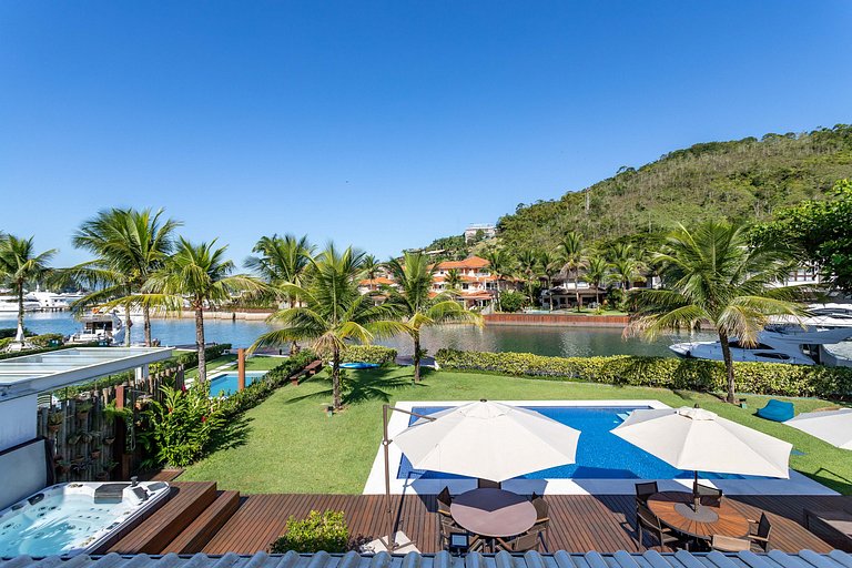 Luxury Apartment for Vacation Rental Angra dos Reis Brazil