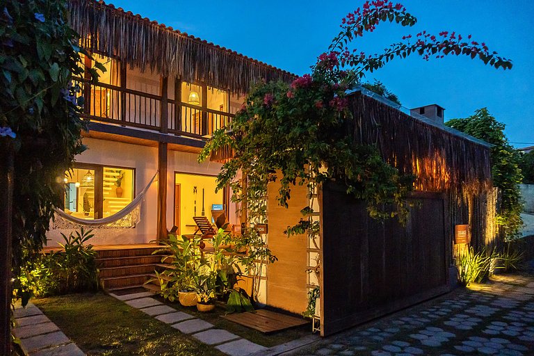 Casa Araçá Trancoso - Waterfall near the beach