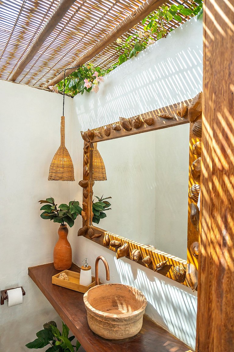 Casa Araçá Trancoso - Waterfall near the beach