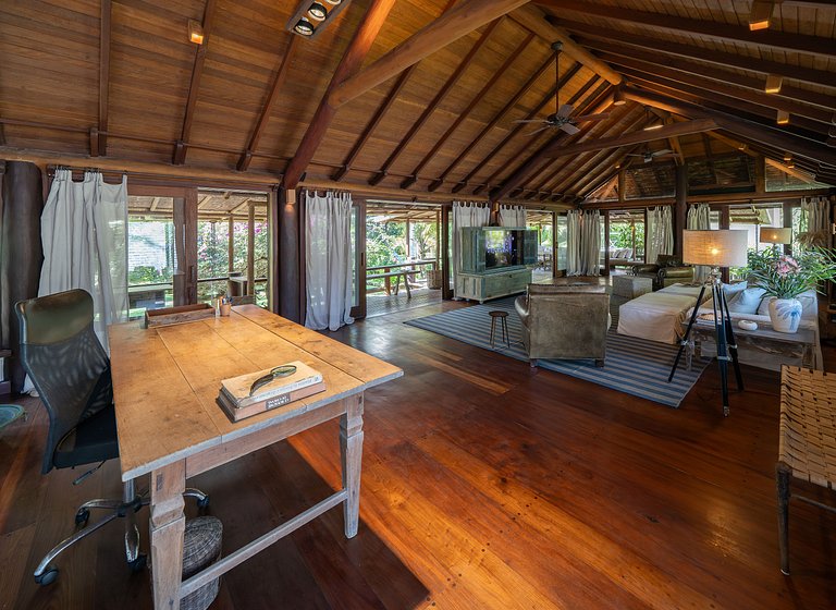 Luxus-Ferienhaus am Strand von Ponta da Barra, Trancoso,