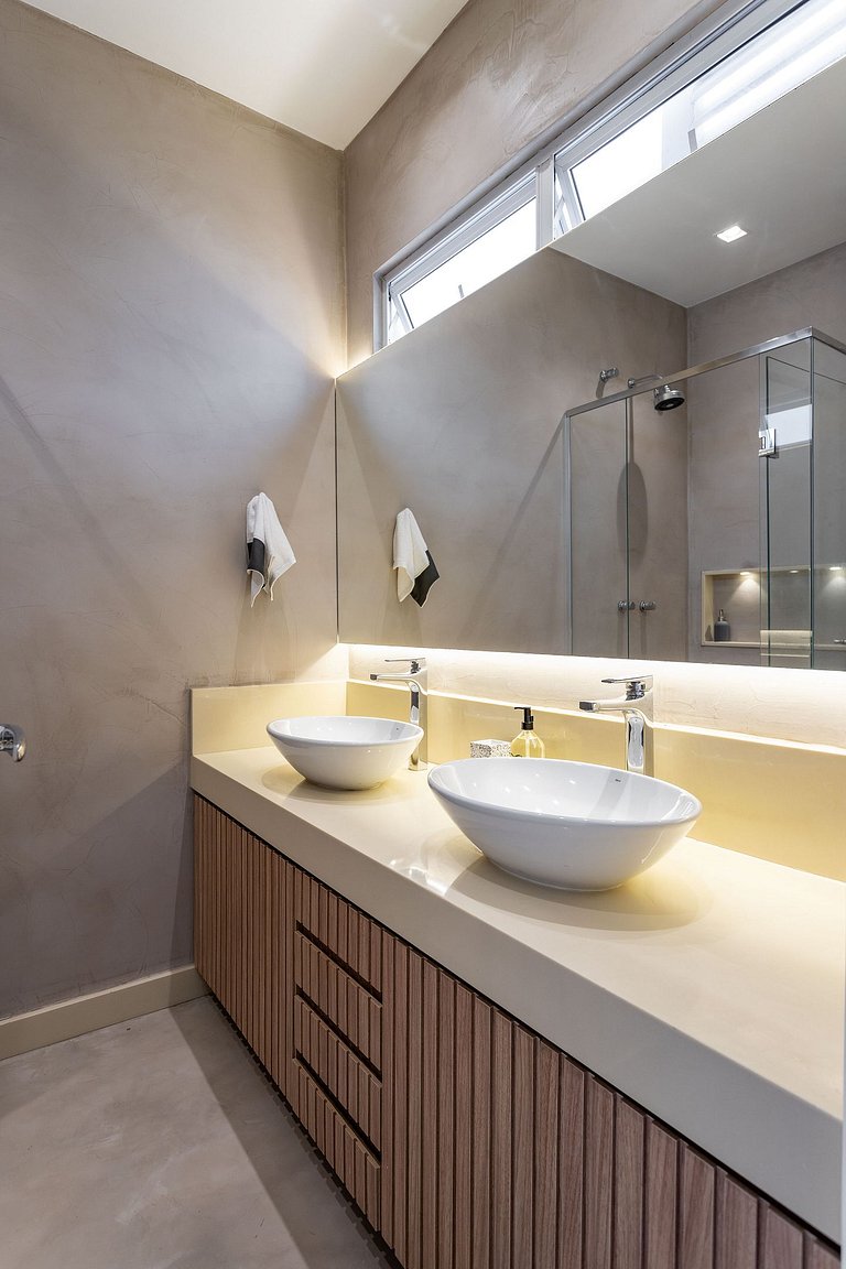 Appartamento Timóteo: Comfort e luminosità