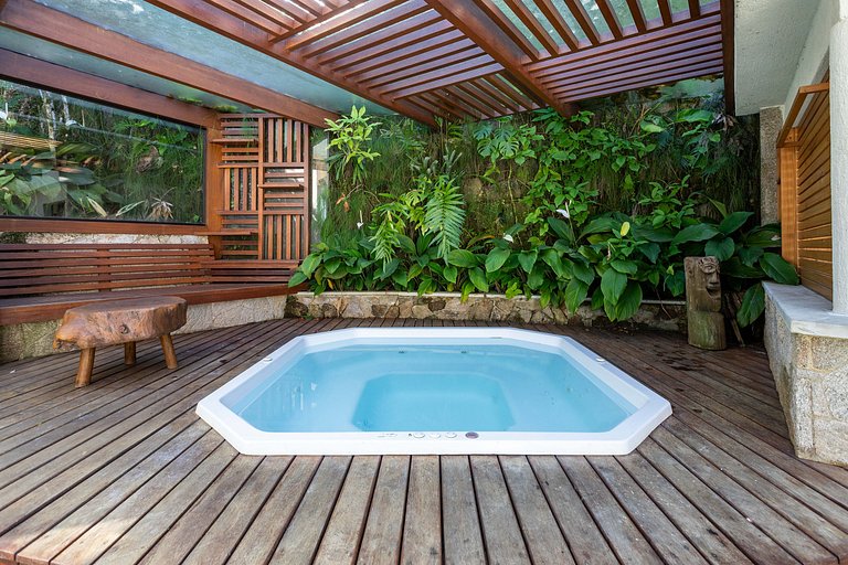 Casa de Luxo Frente Mar – Piscina, Pier e Praia Particular