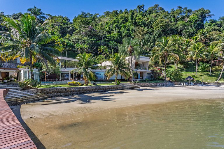 Casa de Luxo Frente Mar – Piscina, Pier e Praia Particular
