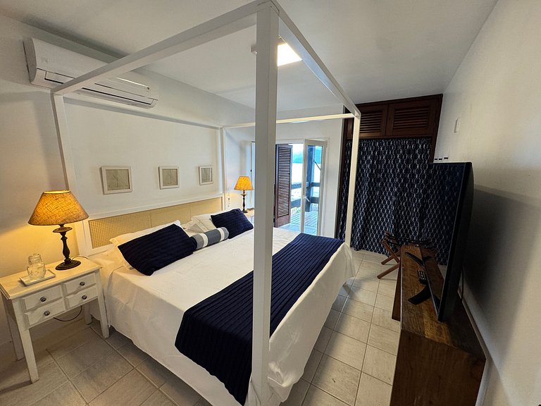 Casa Luxo de Temporada em beira mar Angra dos Reis RJ