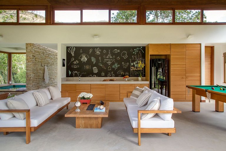 Casa luxo em Secretário para Aluguel de Temporada