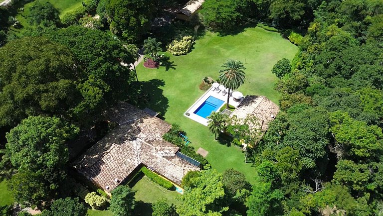 Luxusvilla in Petrópolis, Bergregion von Rio de Janeiro