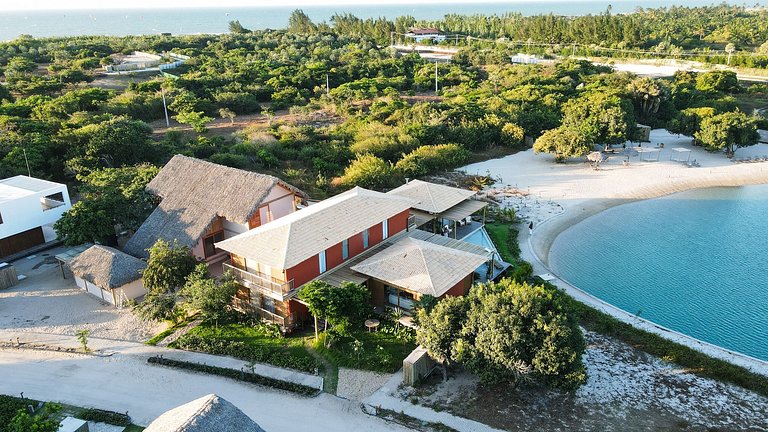 Luxury vacation home on Preá beach, Ceará
