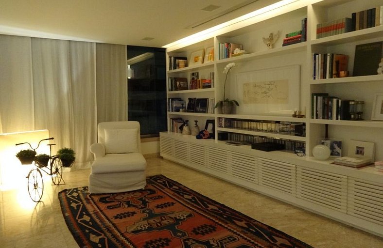 Apartamento Luxo de temporada próximo a praia do Leblon RJ