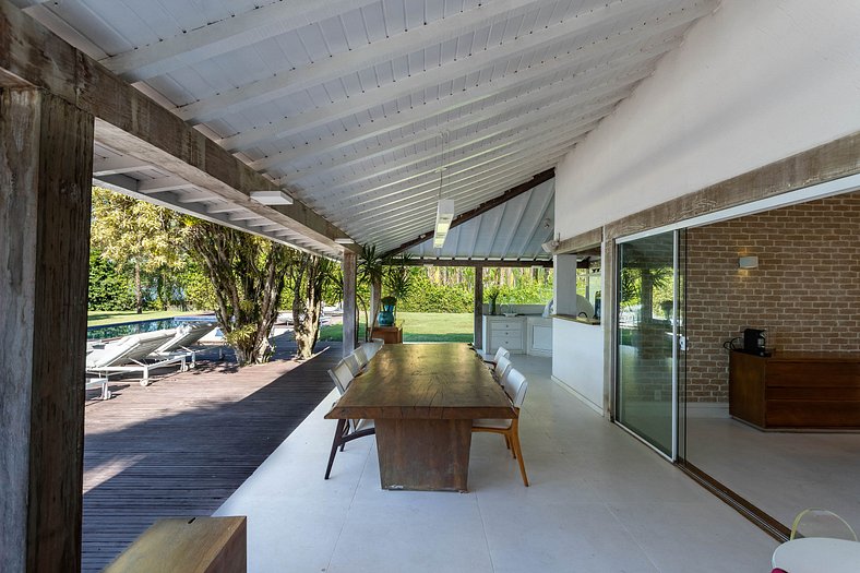 Casa de Luxo à venda em Angra dos Reis Rio de Janeiro