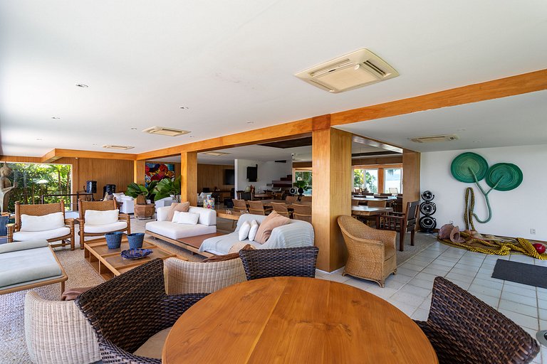 Casa Luxo de temporada com vista mar em Angra dos Reis RJ