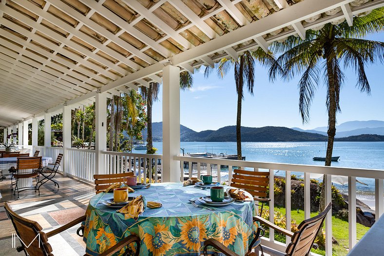 Casa Luxo de temporada com vista mar em Ilha Grande Angra RJ