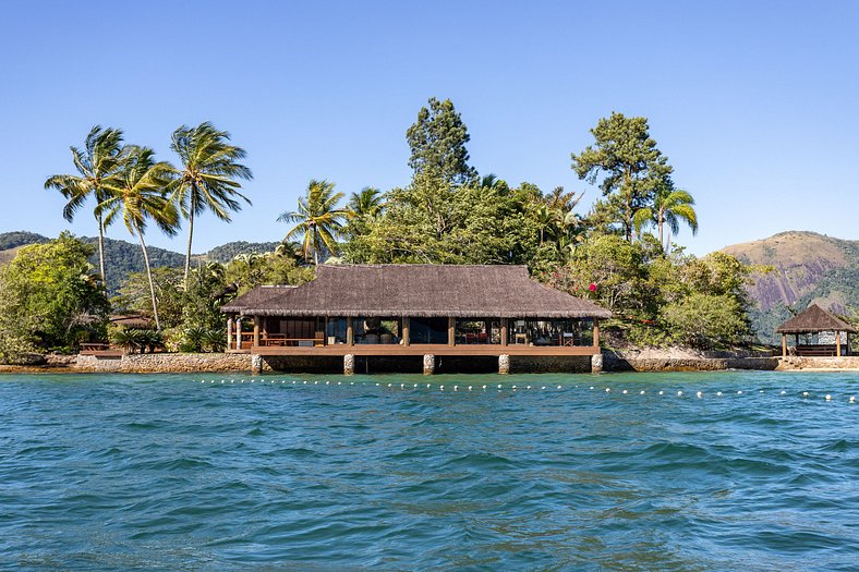Casa Luxo de temporada em Ilha de Angra dos Reis RJ