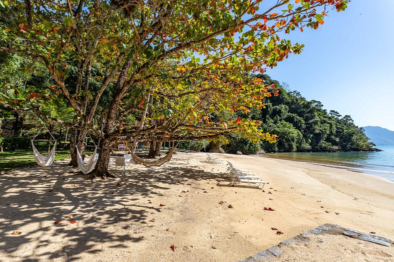 Casa Luxo de temporada Praia do Sobrado Angra dos Reis RJ